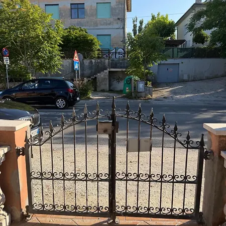 Oasi Fanese Appartement *